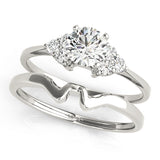 Delicate Solitaire Engagement Ring